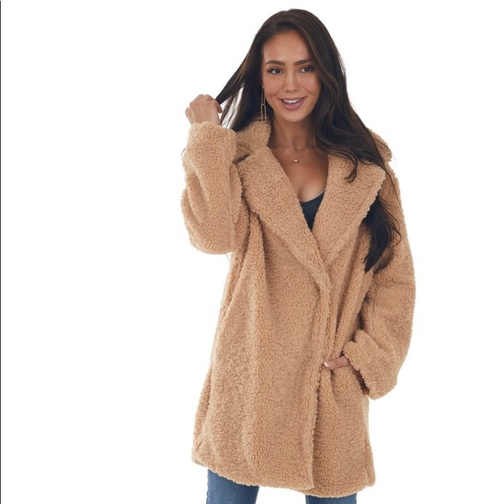 oversized teddy Sherpa jacket.